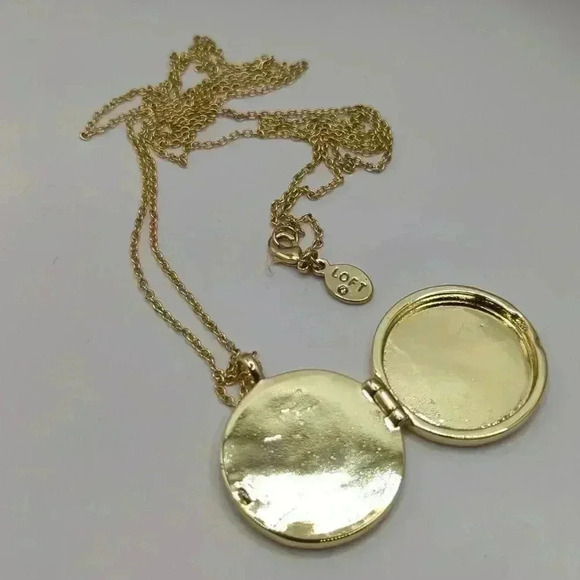 LOFT Necklace locket with GoldTone and tortoise - Picture 5 of 6
